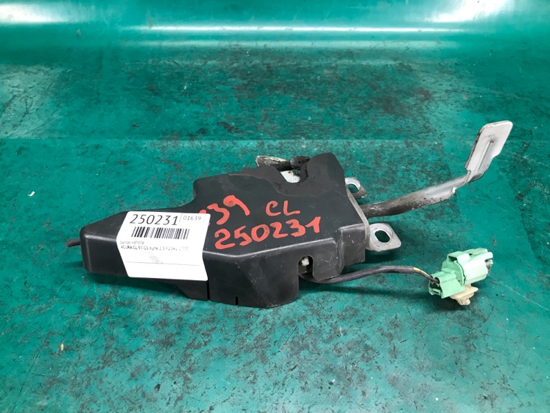 Замок капота CL 97-03 1998 COUPE 2.3 F23A1