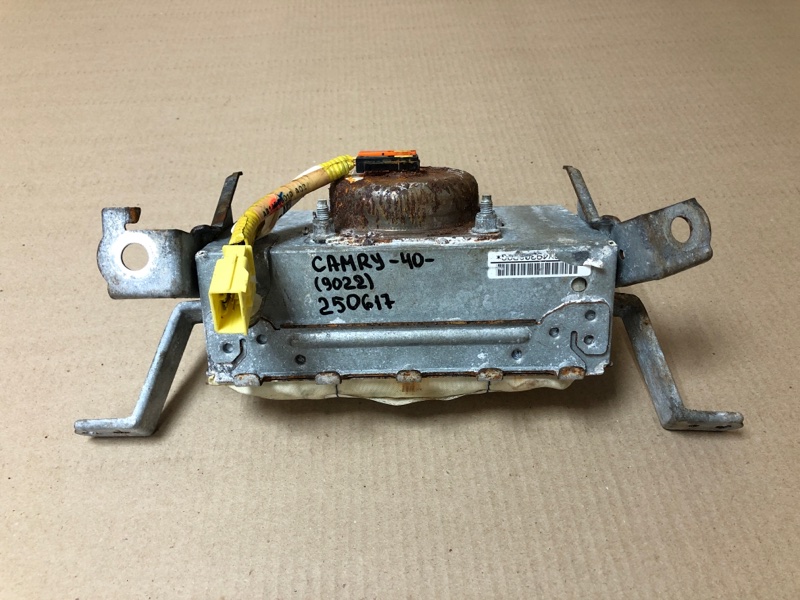 Подушка безопасности пассажира TOYOTA CAMRY 40 06-11 ACV40 2.4 2AZFE