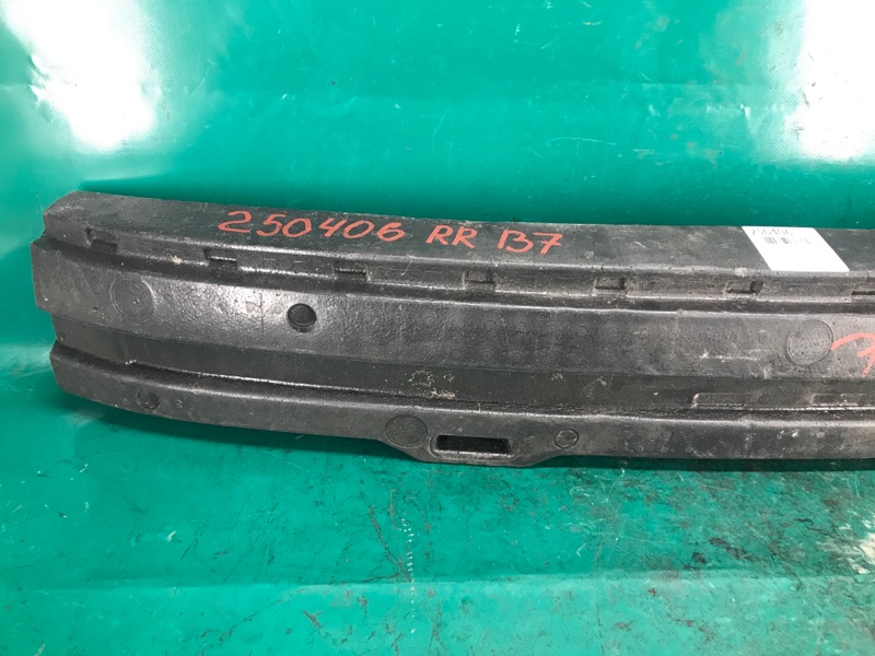 Наполнитель бампера задний VOLKSWAGEN PASSAT B7 11-15 Седан 2.5 CBUA