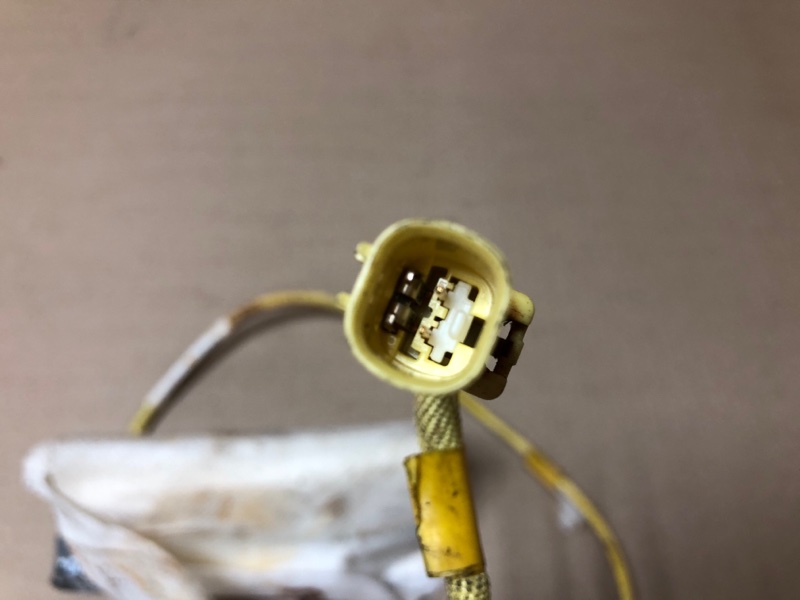 Подушка безопасности в сиденье передняя правая TOYOTA CAMRY 40 06-11 ACV40 2.4 2AZFE