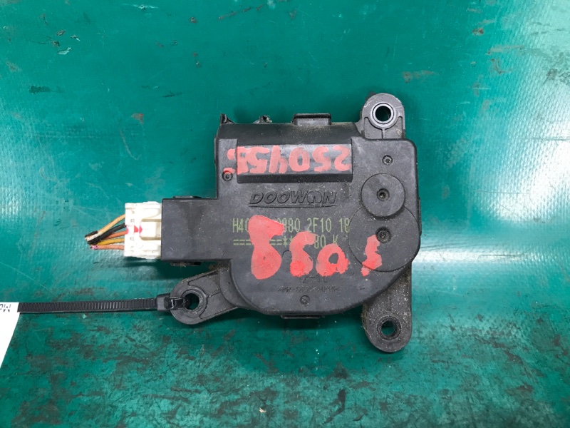 Моторчик заслонки печки FORTE/CERATO TD 08-13 2012 Седан G4KD 2.0L