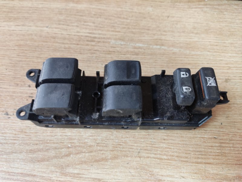 Блок управления стеклоподъемниками передний левый TOYOTA VENZA 09-16 2009 AGV10 2.7 1ARFE 84040-06020 Б/У