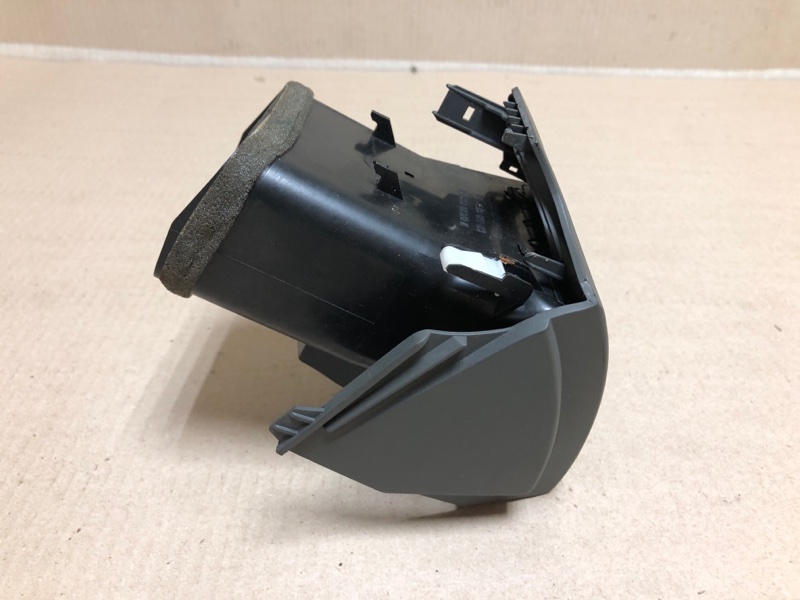 Дефлектор воздушный левый CAMRY 40 06-11 2008 ACV40 2.4 2AZFE Дефлектор воздушный левый CAMRY 40 06-11 2008 ACV40 2.4 2AZFE