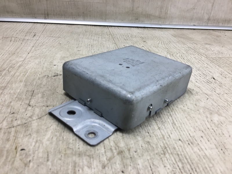 Блок управления крышкой багажника ACURA MDX (YD2) 06-13 YD2