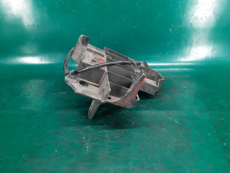 Полка аккумулятора MDX (YD3) 13-21 2016 Внедорожник 3.5 J35Y5