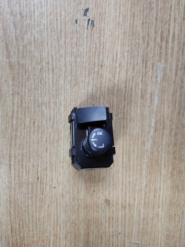 Блок управления зеркалами SUBARU OUTBACK 09-14 BR 2011 Внедорожник 2.5 83061AJ010 Б/У