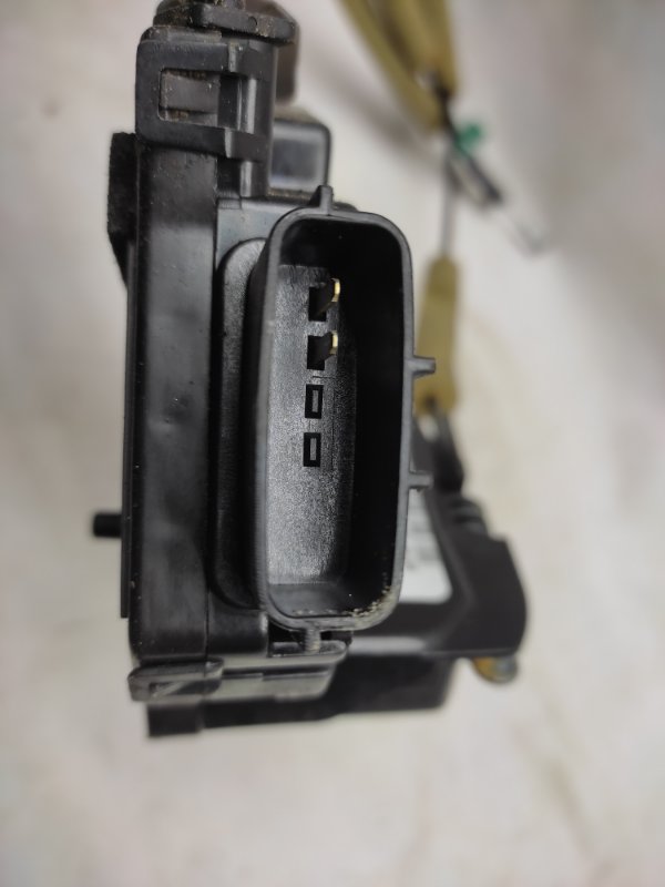 Замок двери задний левый INFINITI QX60/JX35 12-20