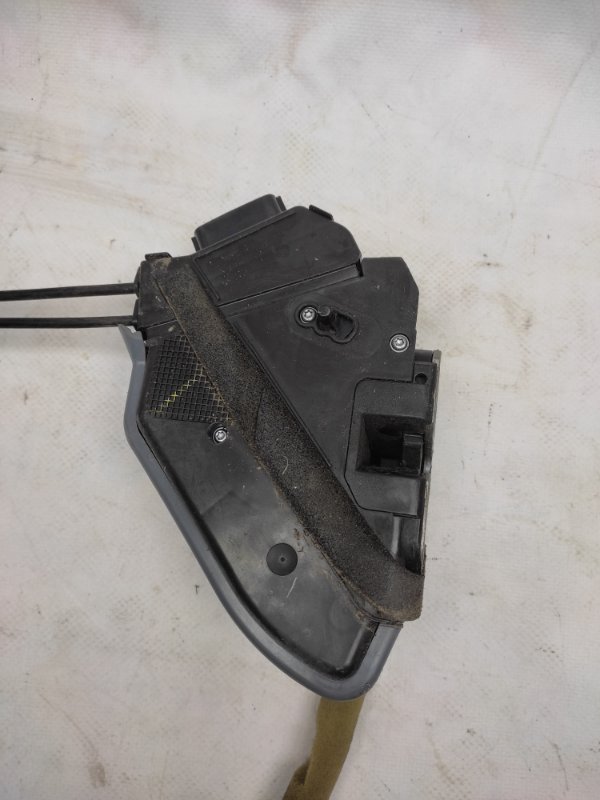 Замок двери задний левый QX60/JX35 12-20