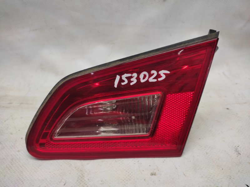 Запчасть фонарь внутренний задний правый INFINITI G25/G35/G37/Q40 06-14 26540-JK60C Б/У Фонарь внутренний задний правый INFINITI G25/G35/G37/Q40 06-14 26540-JK60C Б/У