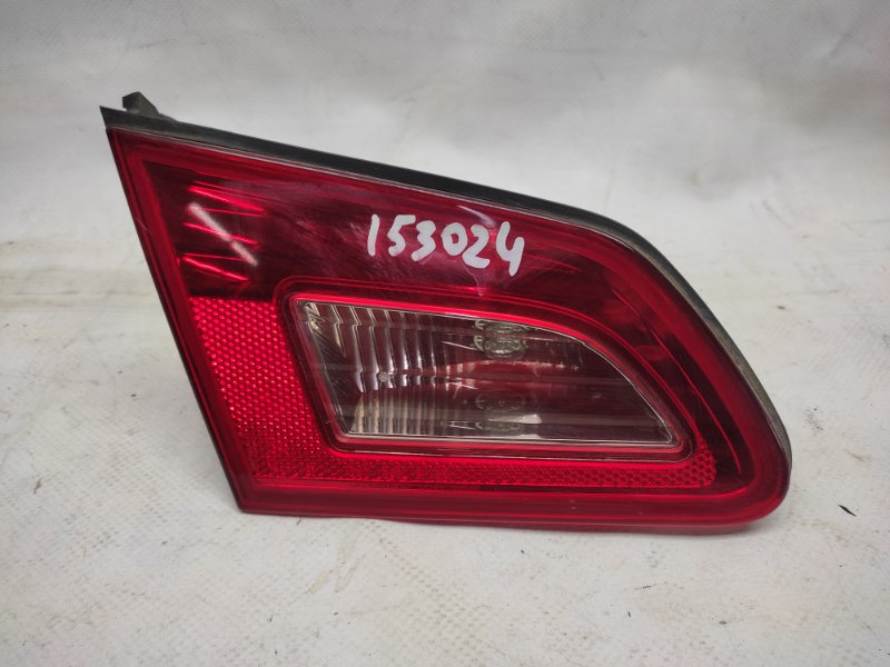 Фонарь внутренний задний левый INFINITI G25/G35/G37/Q40 06-14 26545-JK60C Б/У