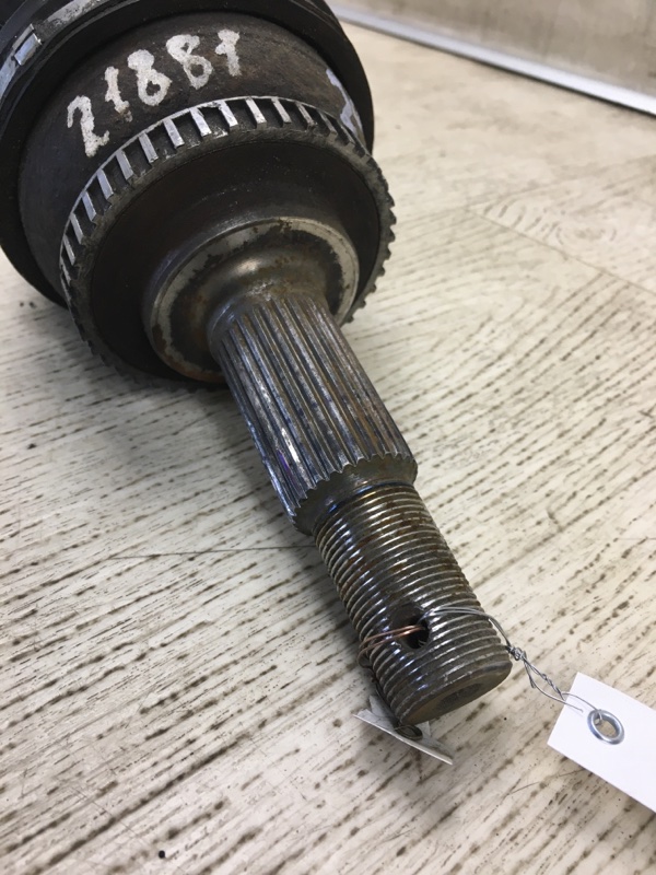 Привод передний правый MAXIMA A33 99-02