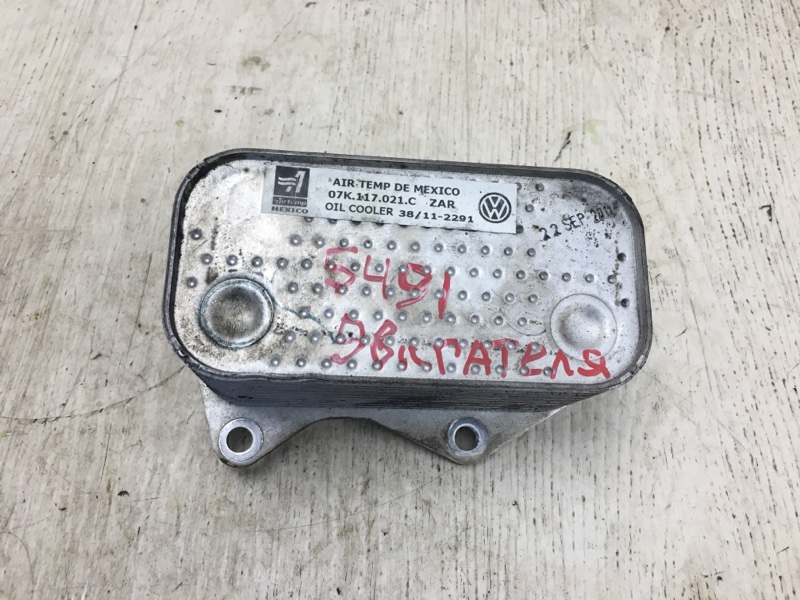 Теплообменник двигателя VOLKSWAGEN JETTA USA 10-17 2011 162 CBTA 2.5L 07K 117 021 C Б/У
