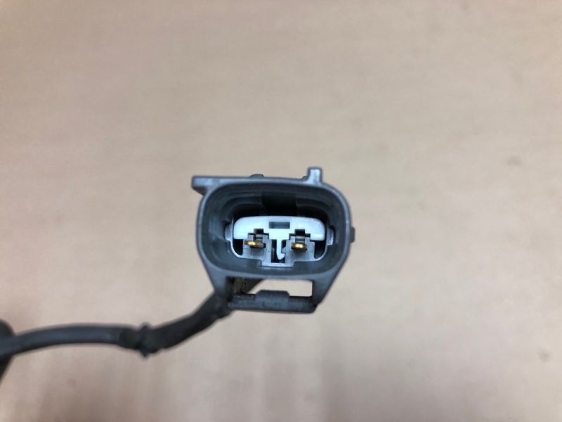 Датчик положения коленвала TOYOTA CAMRY 40 06-11 ACV40 2.4 2AZFE Датчик положения коленвала TOYOTA CAMRY 40 06-11 ACV40 2.4 2AZFE