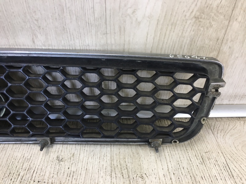 Решетка радиатора LEGACY 98-03 BH/BE 2001 - 02