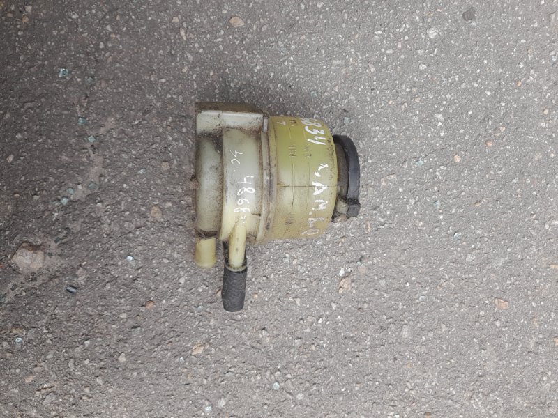 Бачок ГУР TOYOTA CAMRY 30 02-06 Б/У