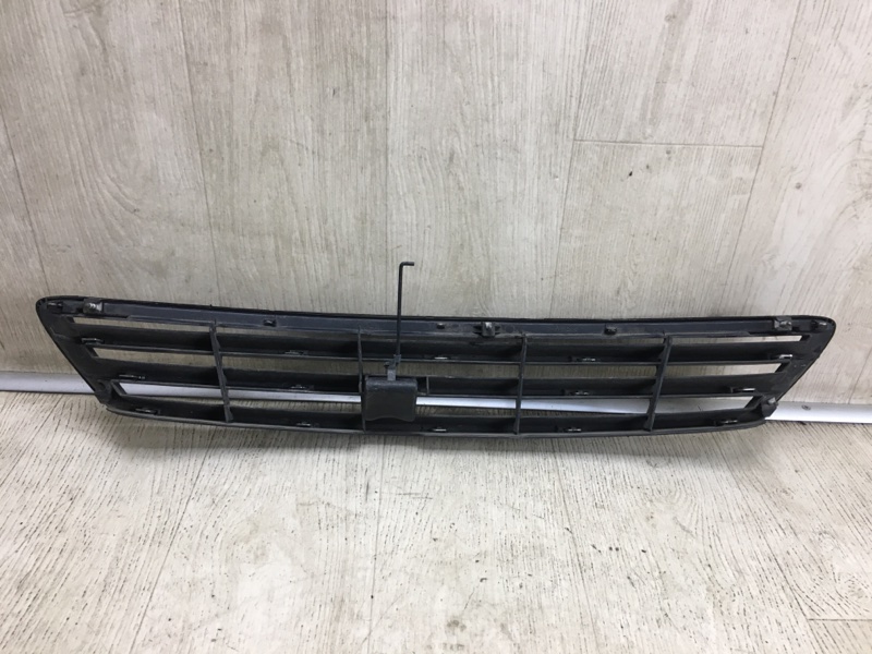 Решетка радиатора ES300 ES330 01-06