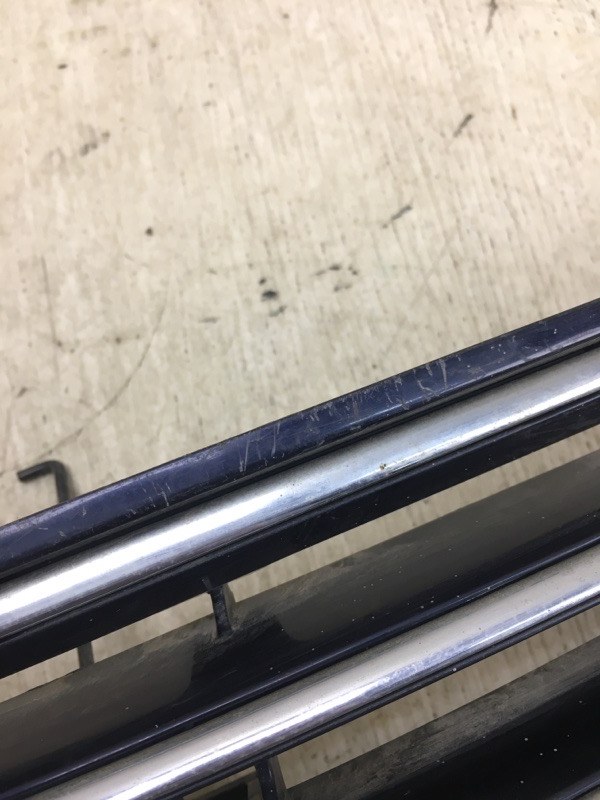 Решетка радиатора ES300 ES330 01-06