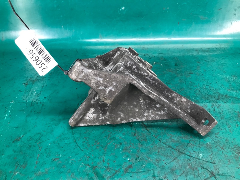 Кронштейн насоса ГУР FORESTER SG 02-07 2003 Внедорожник 2.5 EJ251