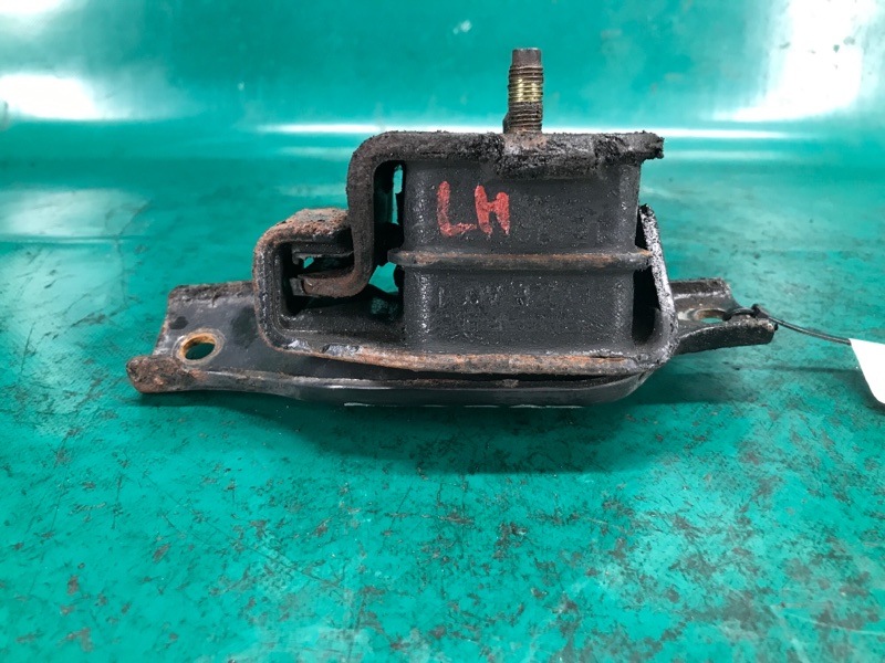 Подушка двигателя левая SUBARU FORESTER SG 02-07 2003 Внедорожник 2.5 EJ251 41022FE060 Б/У