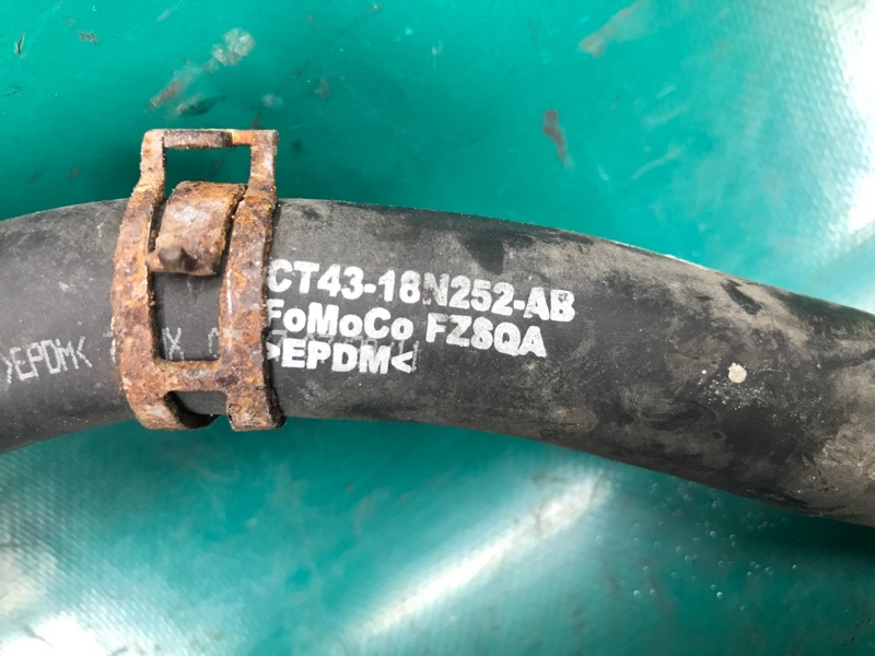 Патрубок системы охлаждения EDGE 06-14 2012 Внедорожник 2.0