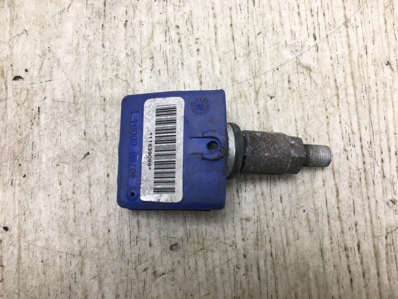 Датчик давления в шинах INFINITI M35/M45 04-10 40700-CD001 Б/У