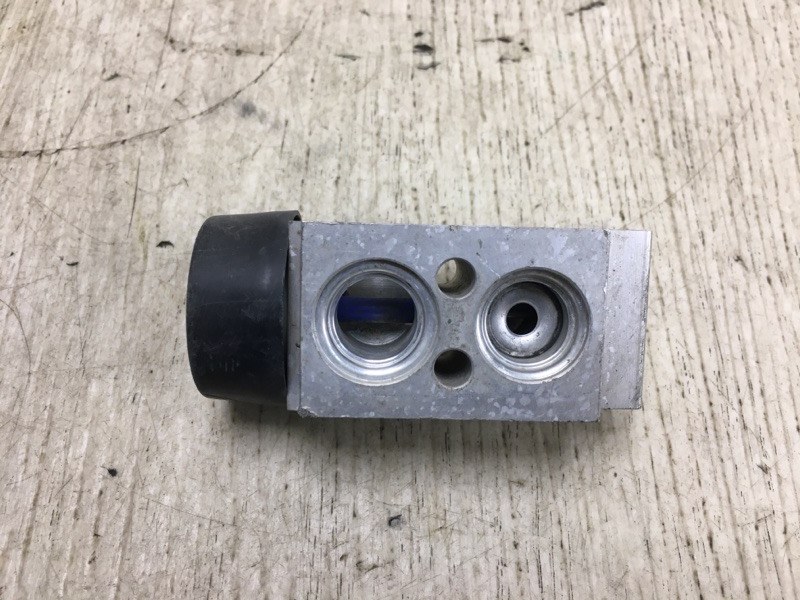 Клапан кондиционера HYUNDAI SONATA YF 10-14 97626-3R000 Б/У