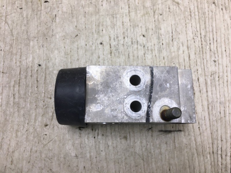 Клапан кондиционера HYUNDAI SONATA YF 10-14