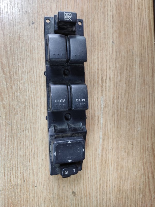 Блок управления стеклоподъемниками передний левый MAZDA CX-9 06-16 TD11-66-350 Б/У