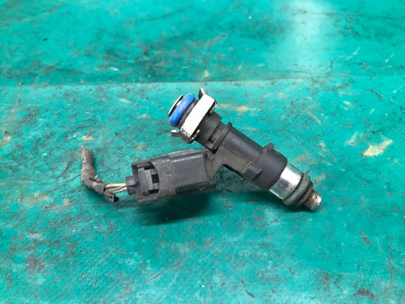 Форсунка топливная FORD FIESTA 08-17 Хэтчбек 1.6 XDEZ Форсунка топливная FORD FIESTA 08-17 Хэтчбек 1.6 XDEZ