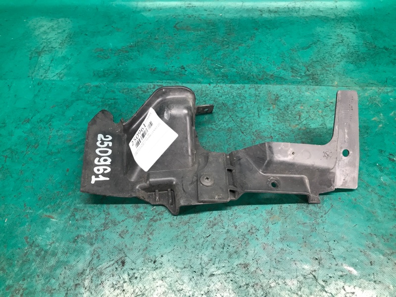 Дефлектор радиатора левый FORD FIESTA 08-17 2013 Хэтчбек 1.6 XDEZ D2BZ-8311-B Б/У