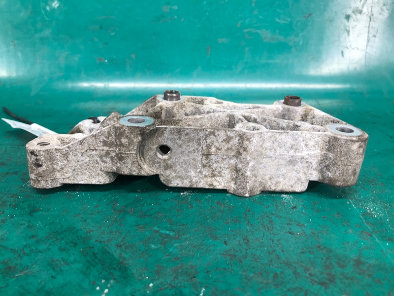 Кронштейн двигателя EDGE 06-14 2012 Внедорожник 2.0