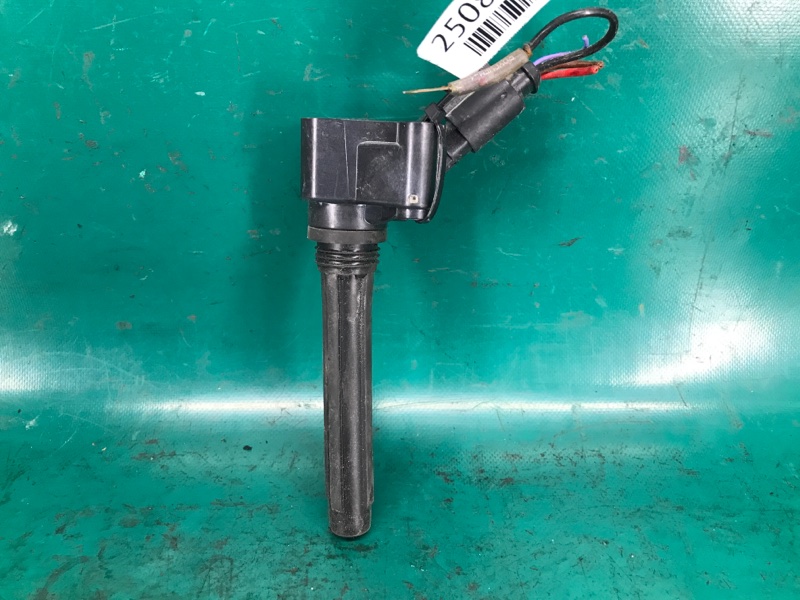 Катушка зажигания VOLKSWAGEN PASSAT B8 14- Седан 1.8 CPRA Катушка зажигания VOLKSWAGEN PASSAT B8 14- Седан 1.8 CPRA