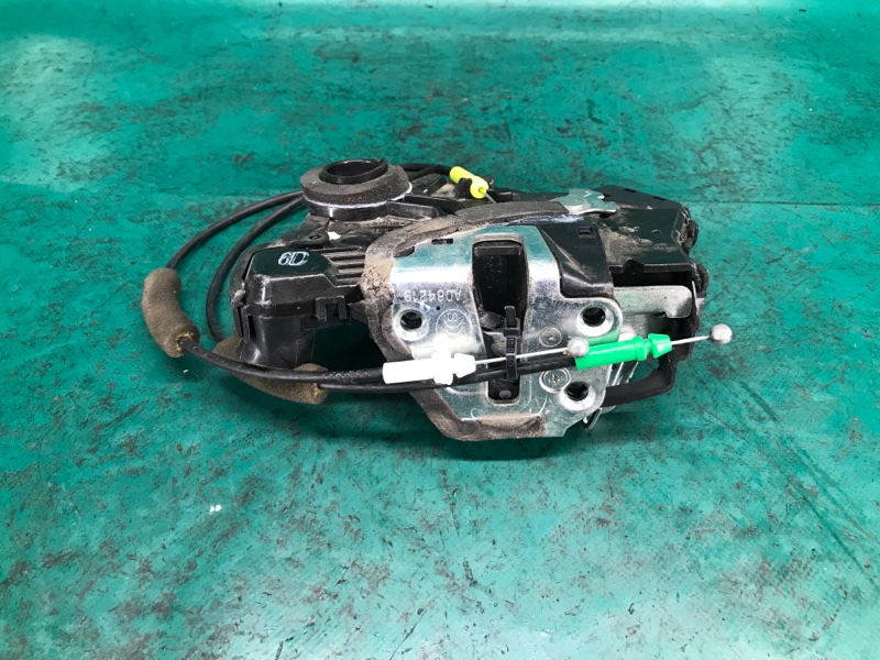 Запчасть замок двери передний левый TOYOTA VENZA 09-16 2015 Минивэн 3.5 2GR-FE 69040-0C050 Б/У Замок двери передний левый TOYOTA VENZA 09-16 2015 Минивэн 3.5 2GR-FE 69040-0C050 Б/У