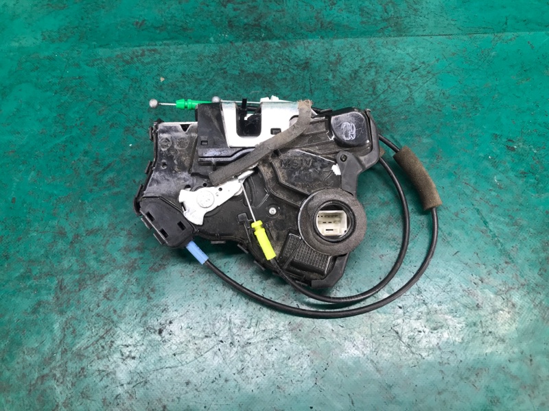 Замок двери передний левый TOYOTA VENZA 09-16 Минивэн 3.5 2GR-FE Замок двери передний левый TOYOTA VENZA 09-16 Минивэн 3.5 2GR-FE