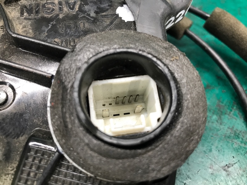 Замок двери передний левый VENZA 09-16 2015 Минивэн 3.5 2GR-FE Замок двери передний левый VENZA 09-16 2015 Минивэн 3.5 2GR-FE