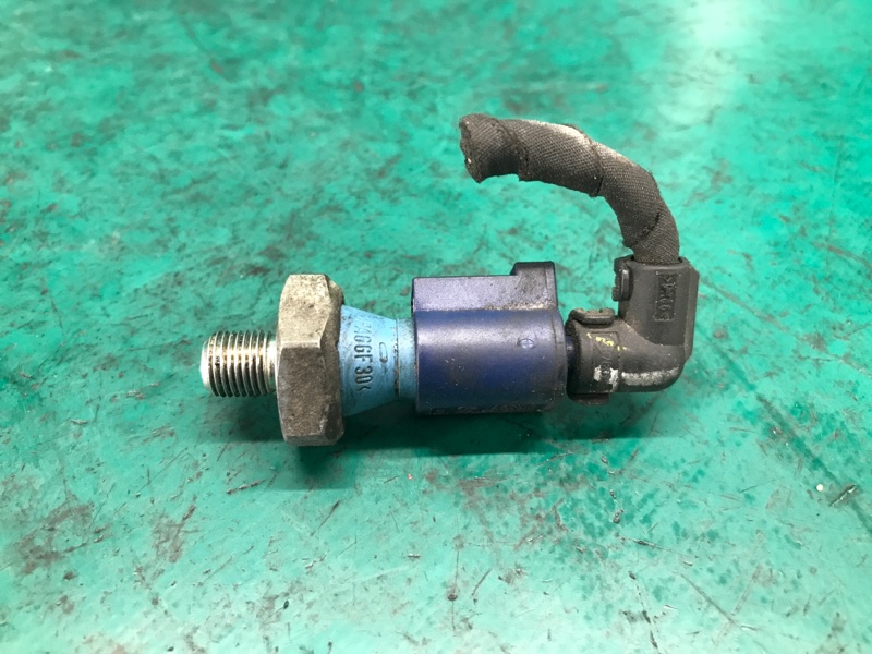 Датчик давления масла ДВС PASSAT B8 14- 2016 Седан 1.8 CPRA