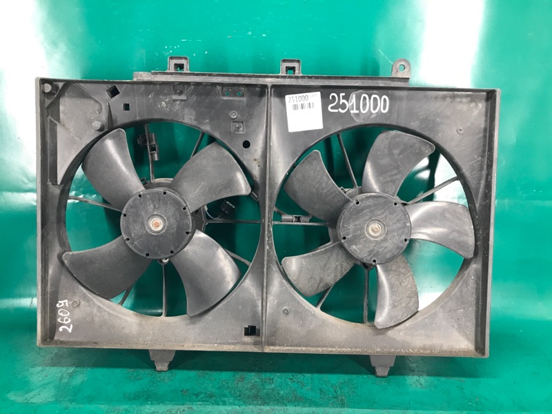 Запчасть диффузор вентилятора основного радиатора INFINITI M35/M45 04-10 2006 Седан 3.5 VQ35DE 21481-EH10A Б/У Диффузор вентилятора основного радиатора INFINITI M35/M45 04-10 2006 Седан 3.5 VQ35DE 21481-EH10A Б/У