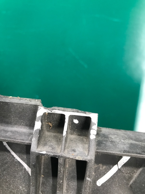 Диффузор вентилятора основного радиатора M35/M45 04-10 2006 Седан 3.5 VQ35DE Диффузор вентилятора основного радиатора M35/M45 04-10 2006 Седан 3.5 VQ35DE