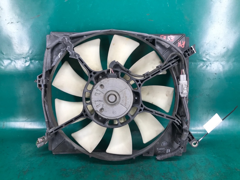 Диффузор вентилятора основного радиатора правый AVALON 99-05 2003 3.0 Диффузор вентилятора основного радиатора правый AVALON 99-05 2003 3.0