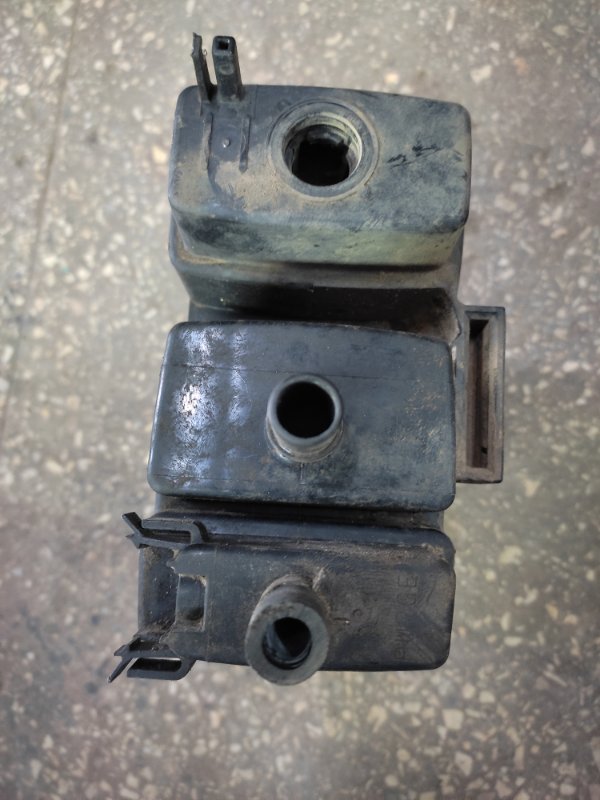 Абсорбер топливный QX56 / TITAN / ARMADA 04-16 2006 Внедорожник VK56DE