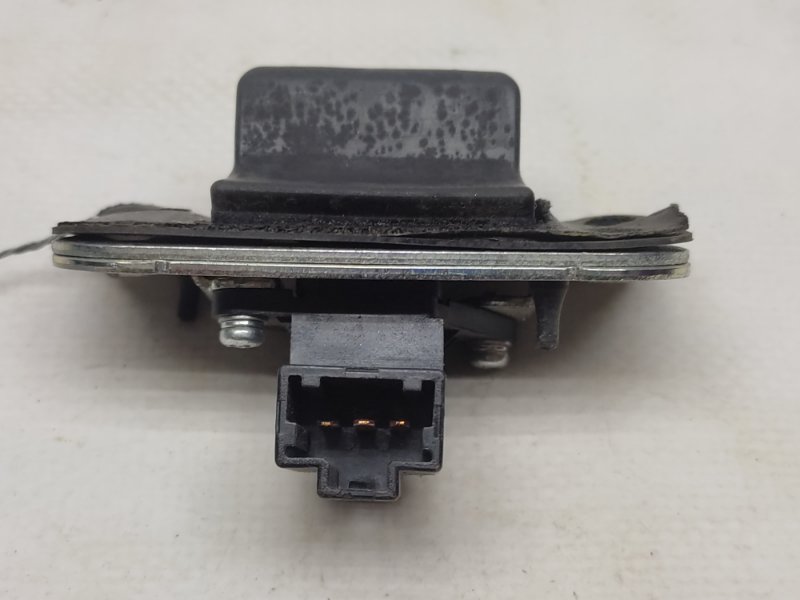 Кнопка открывания багажника наружная MDX (YD2) 06-13 2008 YD2 3.7 Кнопка открывания багажника наружная MDX (YD2) 06-13 2008 YD2 3.7