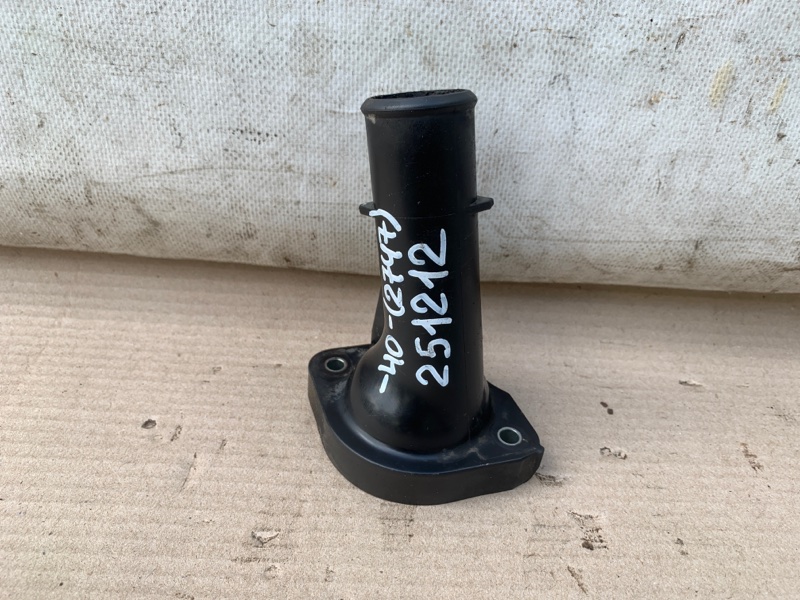 Запчасть крышка термостата TOYOTA CAMRY 40 06-11 2008 Седан 2.4 2AZFE 16321-0H011 Б/У Крышка термостата TOYOTA CAMRY 40 06-11 2008 Седан 2.4 2AZFE 16321-0H011 Б/У