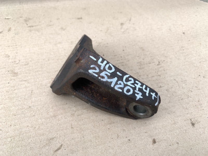 Кронштейн двигателя передний CAMRY 40 06-11 2008 Седан 2.4 2AZFE