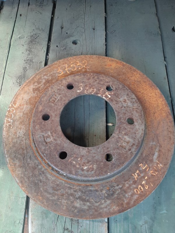 Тормозной диск передний L200 06-14 Тормозной диск передний L200 06-14