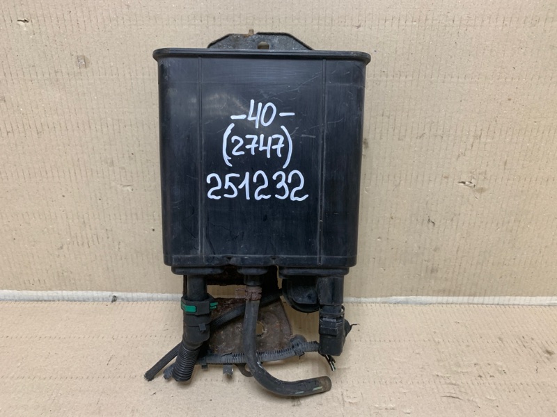 Запчасть абсорбер топливный TOYOTA CAMRY 40 06-11 2008 Седан 2.4 2AZFE 77740-06210 Б/У Абсорбер топливный TOYOTA CAMRY 40 06-11 2008 Седан 2.4 2AZFE 77740-06210 Б/У