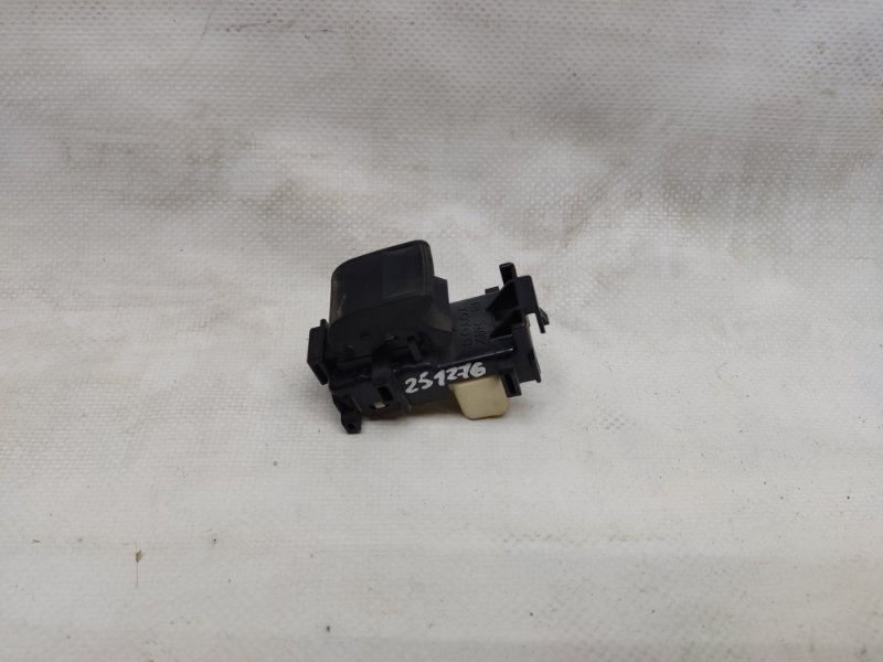 Кнопка стеклоподъемника TOYOTA CAMRY 40 06-11 Б/У