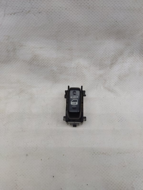 Кнопка центрального замка TOYOTA CAMRY 30 02-06 Б/У