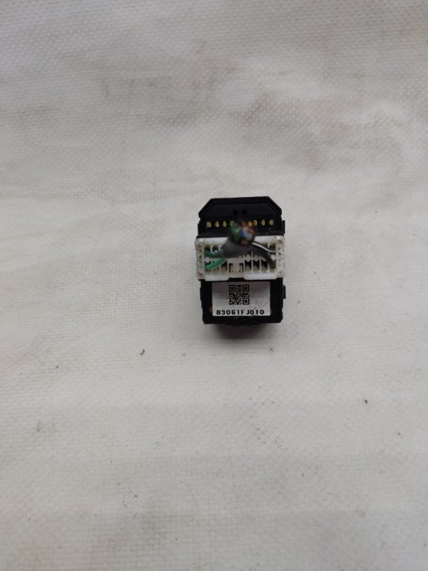 Блок управления зеркалами FORESTER 12-19