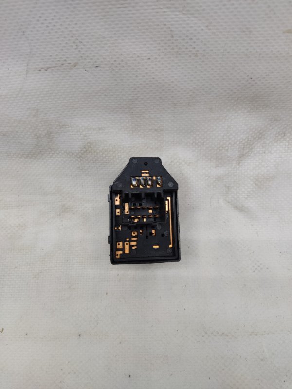 Блок управления зеркалами HYUNDAI ELANTRA HD 06-11