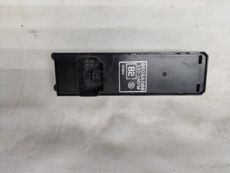 Блок управления стеклоподъемниками передний левый LANCER X 10 07-15